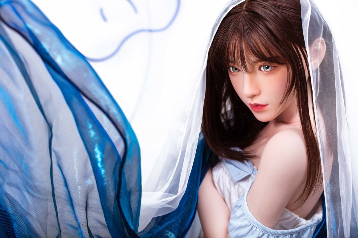 Iris seksa lelle (Bezlya Doll 150 cm B krūze 2,1 silikona)