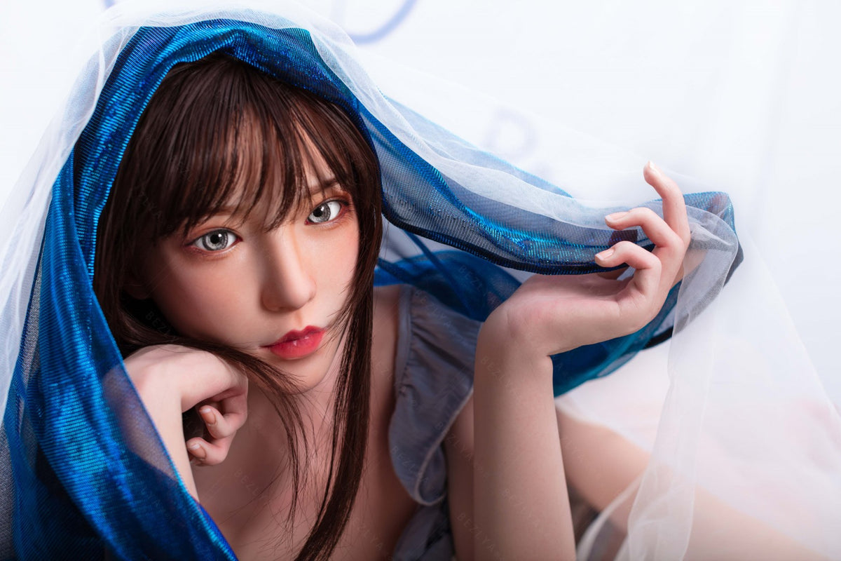 Iris seksa lelle (Bezlya Doll 150 cm B krūze 2,1 silikona)