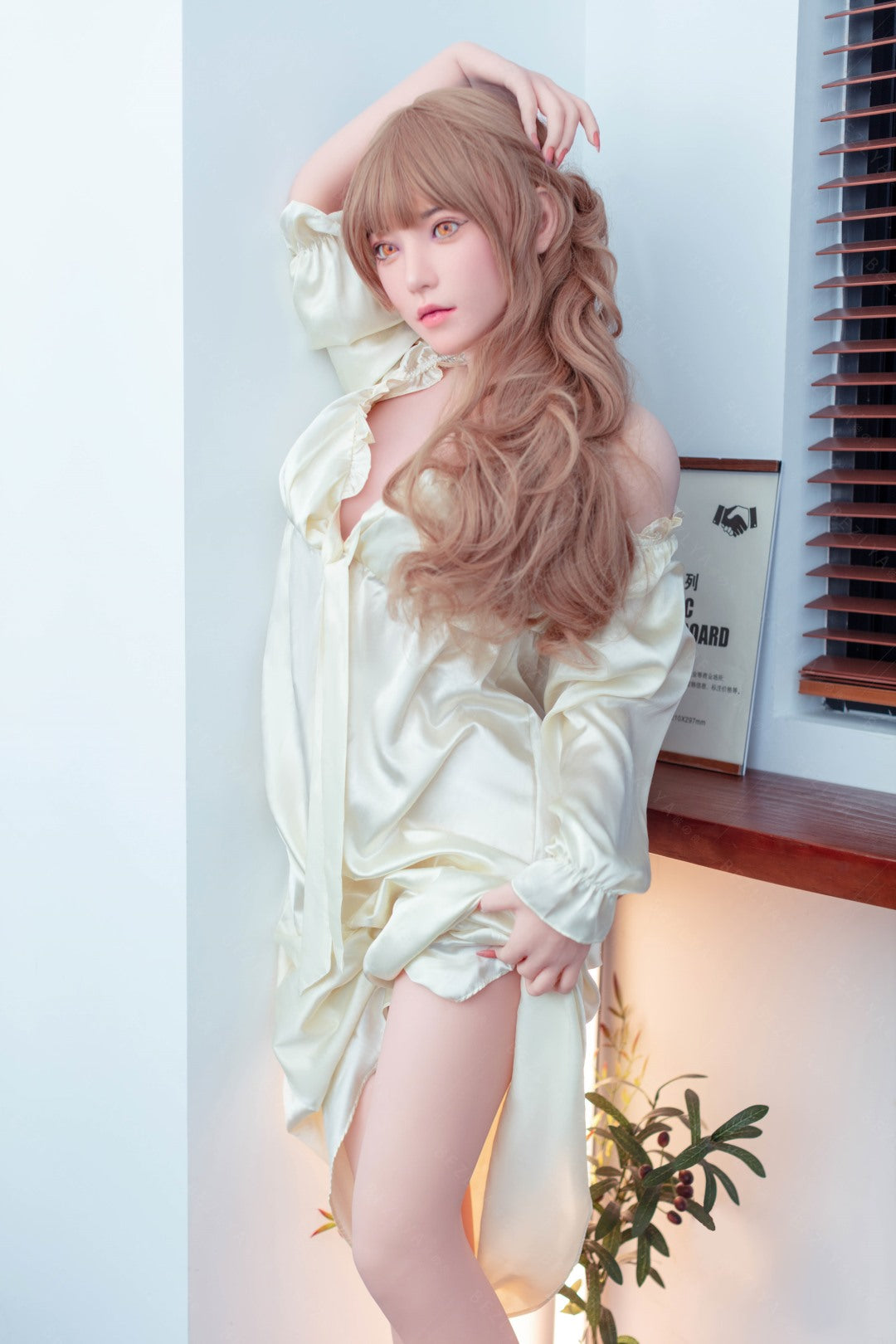 Iris seksa lelle (Bezlya Doll 160 cm C-kauss 2,1 silikona)