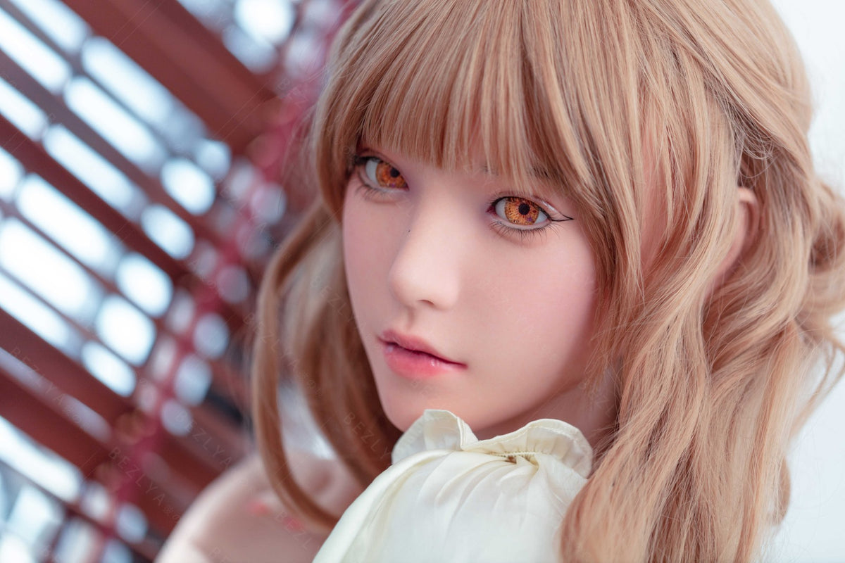 Iris seksa lelle (Bezlya Doll 160 cm C-kauss 2,1 silikona)