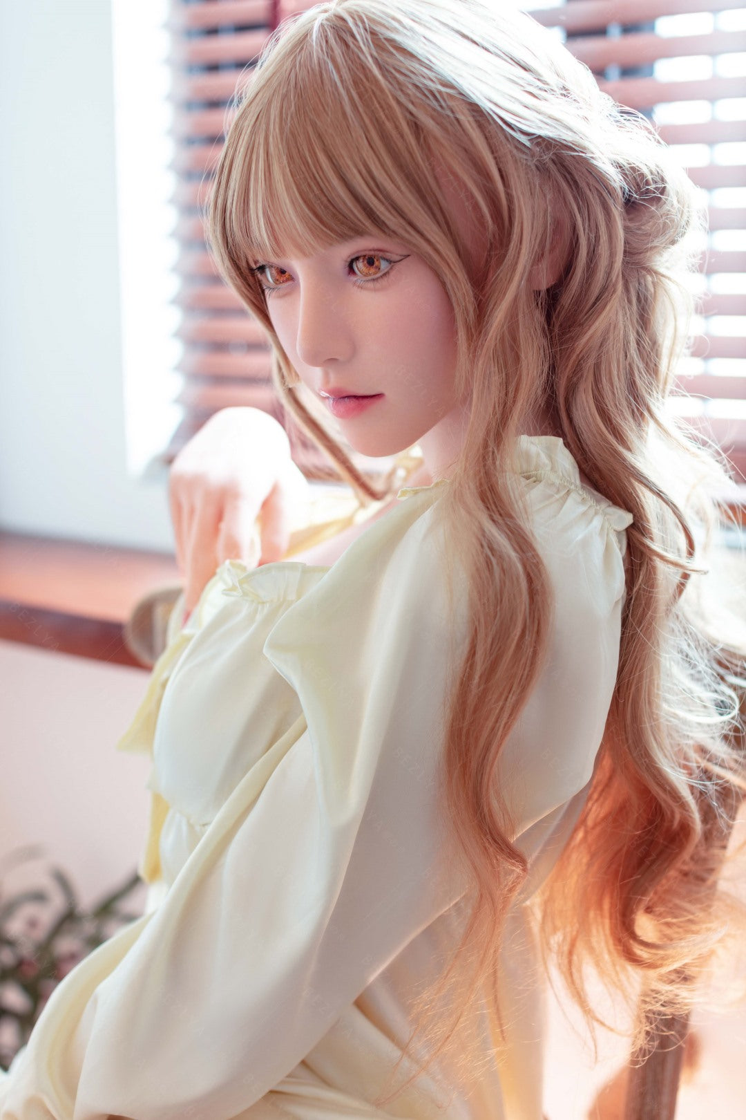 Iris seksa lelle (Bezlya Doll 160 cm C-kauss 2,1 silikona)