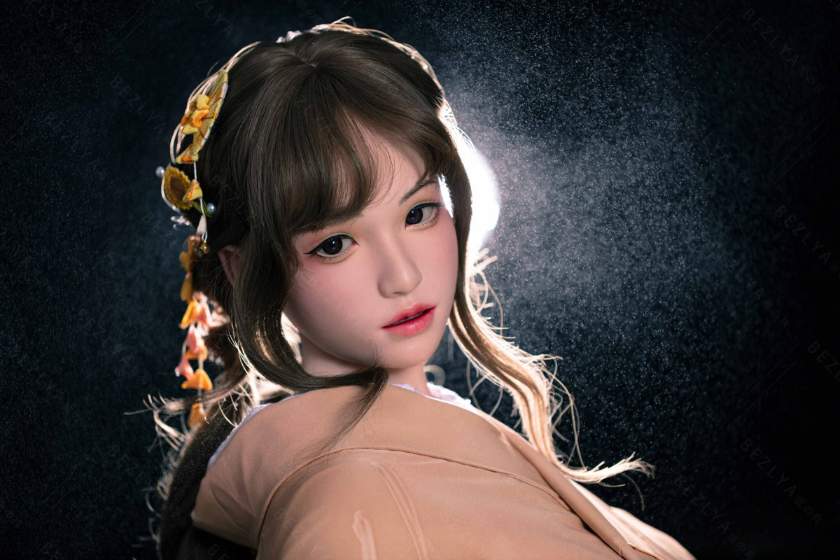 Seksa lelle Heliantuss (Bezlya Doll 162 cm C-Cup 2,2 U silikona)