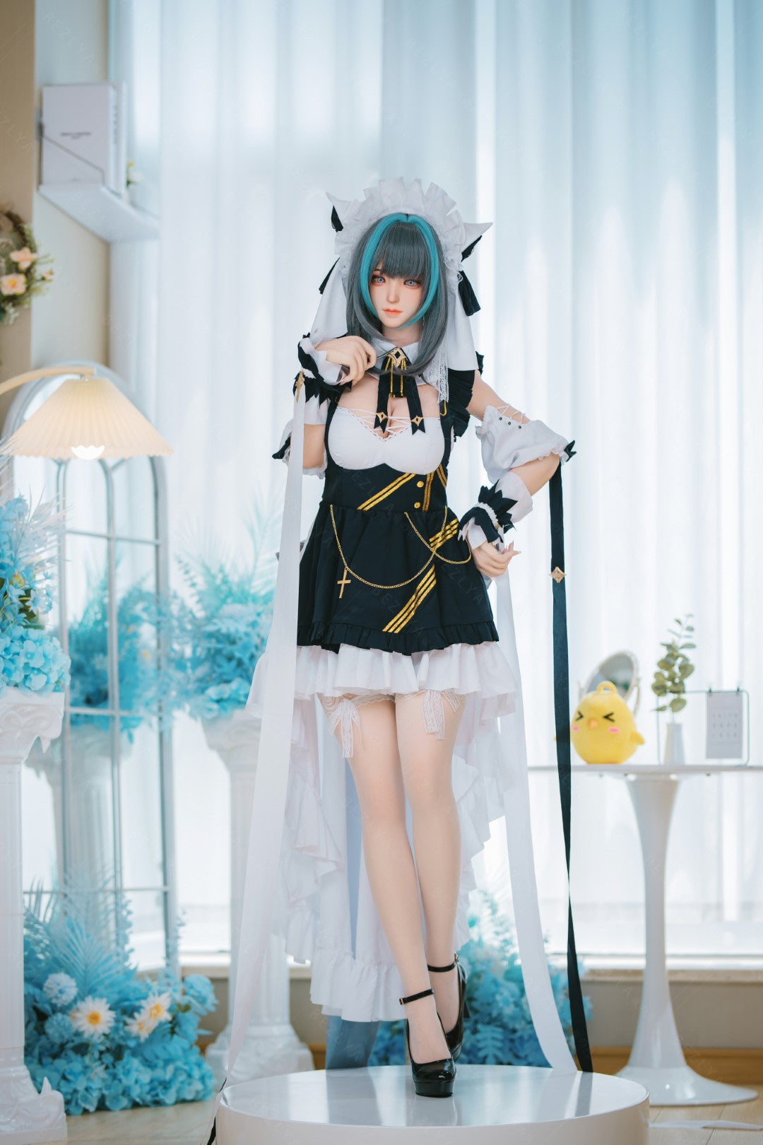 HMS Češīras seksa lelle (Bezlya Doll 155 cm E-kauss 2.2CF silikons)