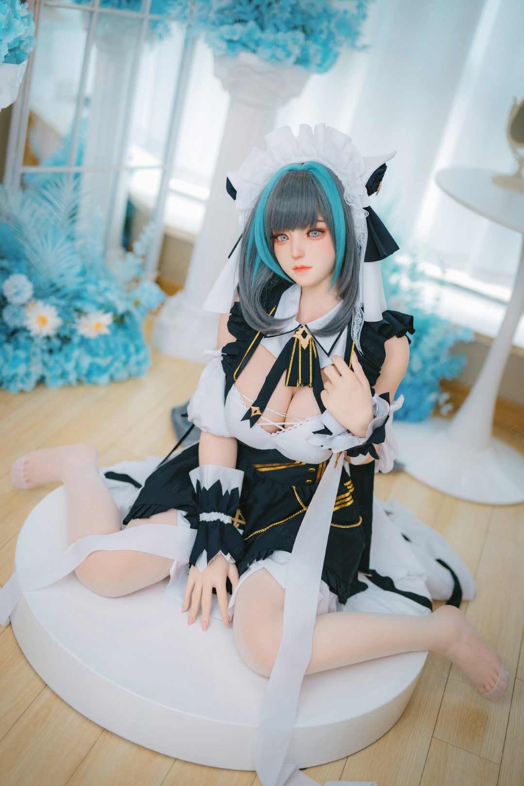 HMS Češīras seksa lelle (Bezlya Doll 155 cm E-kauss 2.2CF silikons)