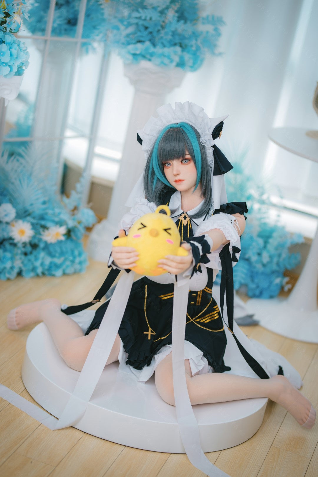 HMS Češīras seksa lelle (Bezlya Doll 155 cm E-kauss 2.2CF silikons)