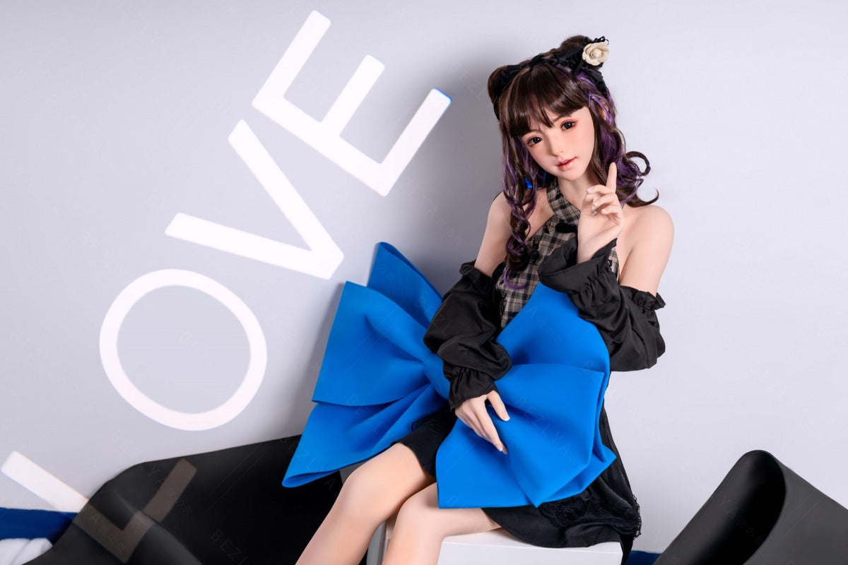 Pisum seksa lelle (Bezlya Doll 150 cm B krūze 2,1 silikona)