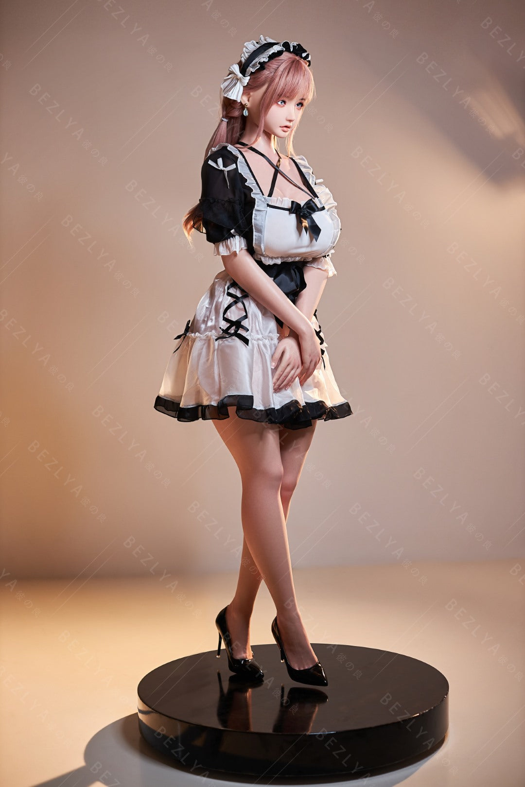 Vaniļas seksa lelle (Bezlya Doll 155 cm H-kauss 2,1 silikona)