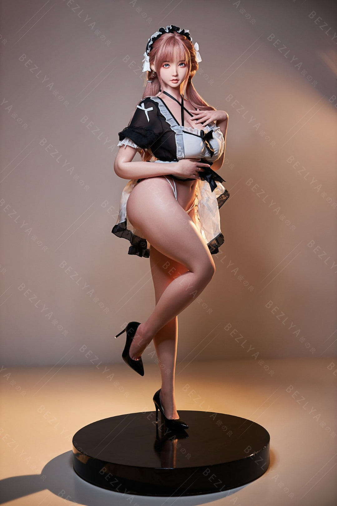 Vaniļas seksa lelle (Bezlya Doll 155 cm H-kauss 2,1 silikona)