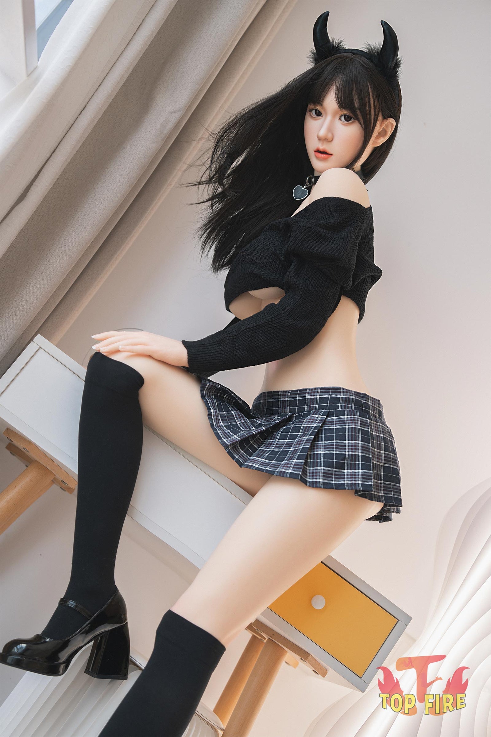 Annas seksa lelle (Top Fire Doll 158cm D kauss T10 silikons)