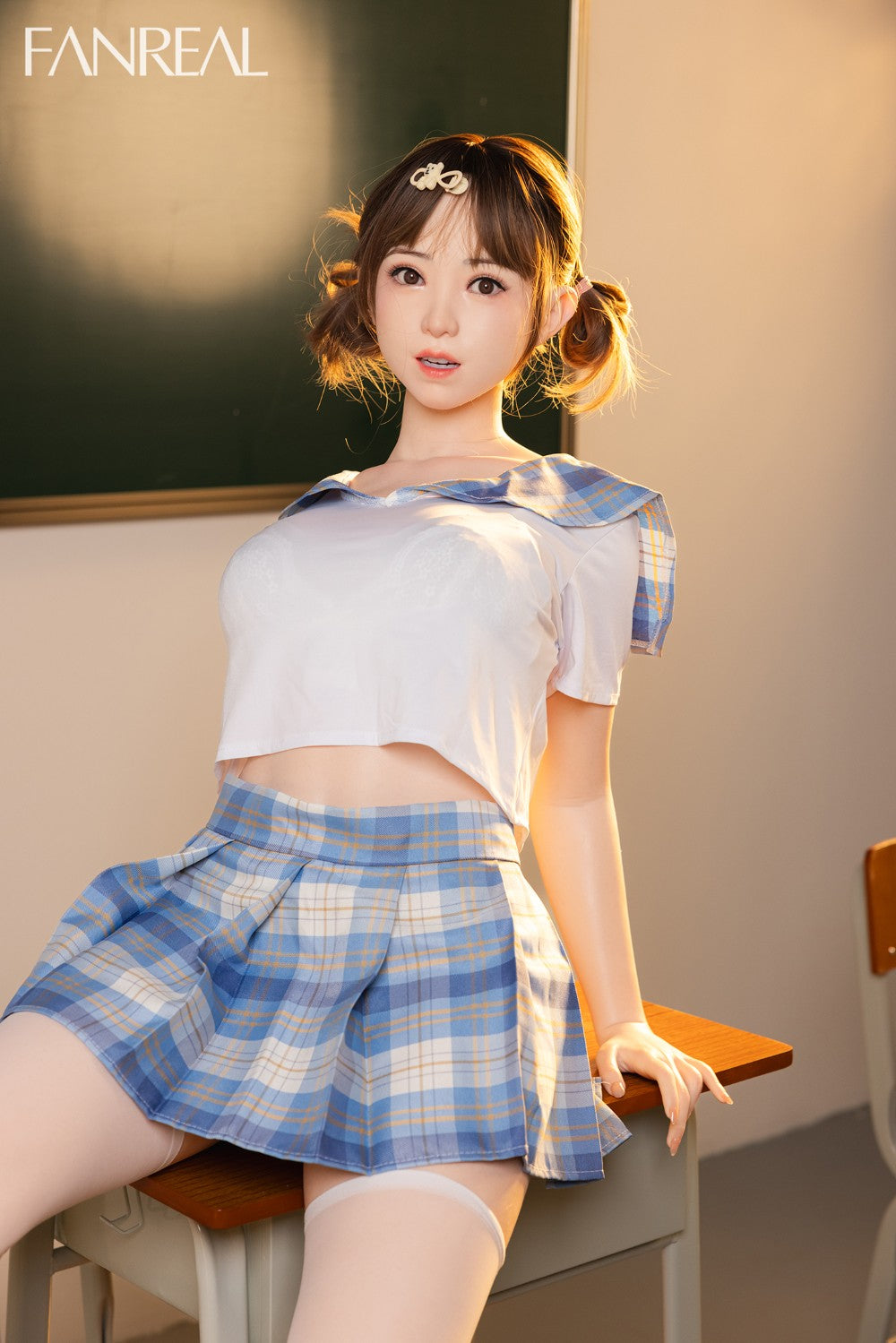 Mo Sex Doll (FanReal Doll 155 cm F-kauss silikons)