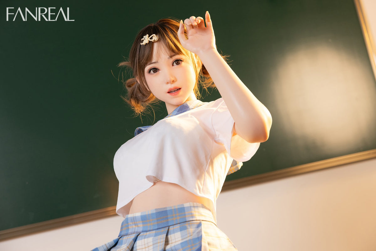Mo Sex Doll (FanReal Doll 155 cm F-kauss silikons)