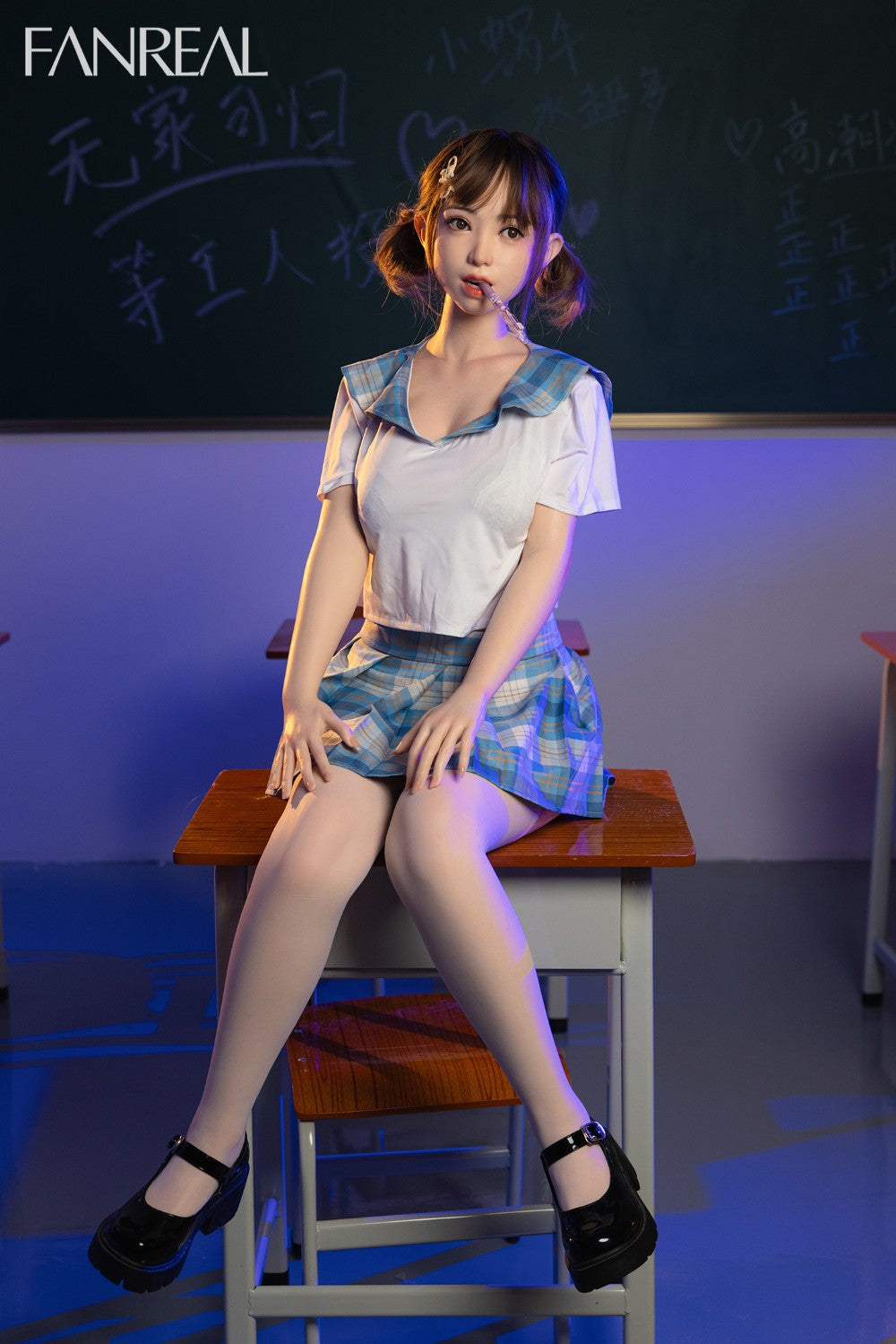 Mo Sex Doll (FanReal Doll 155 cm F-kauss silikons)