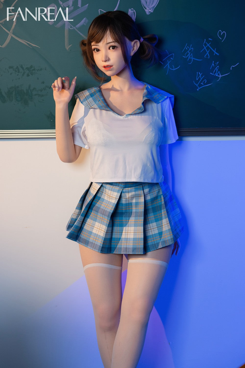 Mo Sex Doll (FanReal Doll 155 cm F-kauss silikons)
