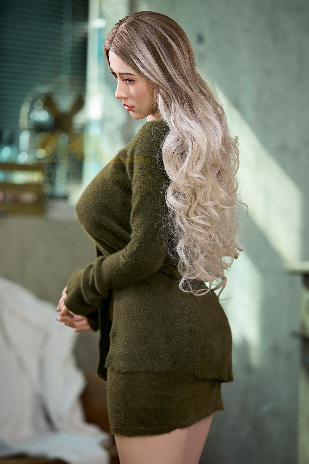 Betija seksa lelle (Irontech Doll 159 cm G-Kupa S7 silikons)