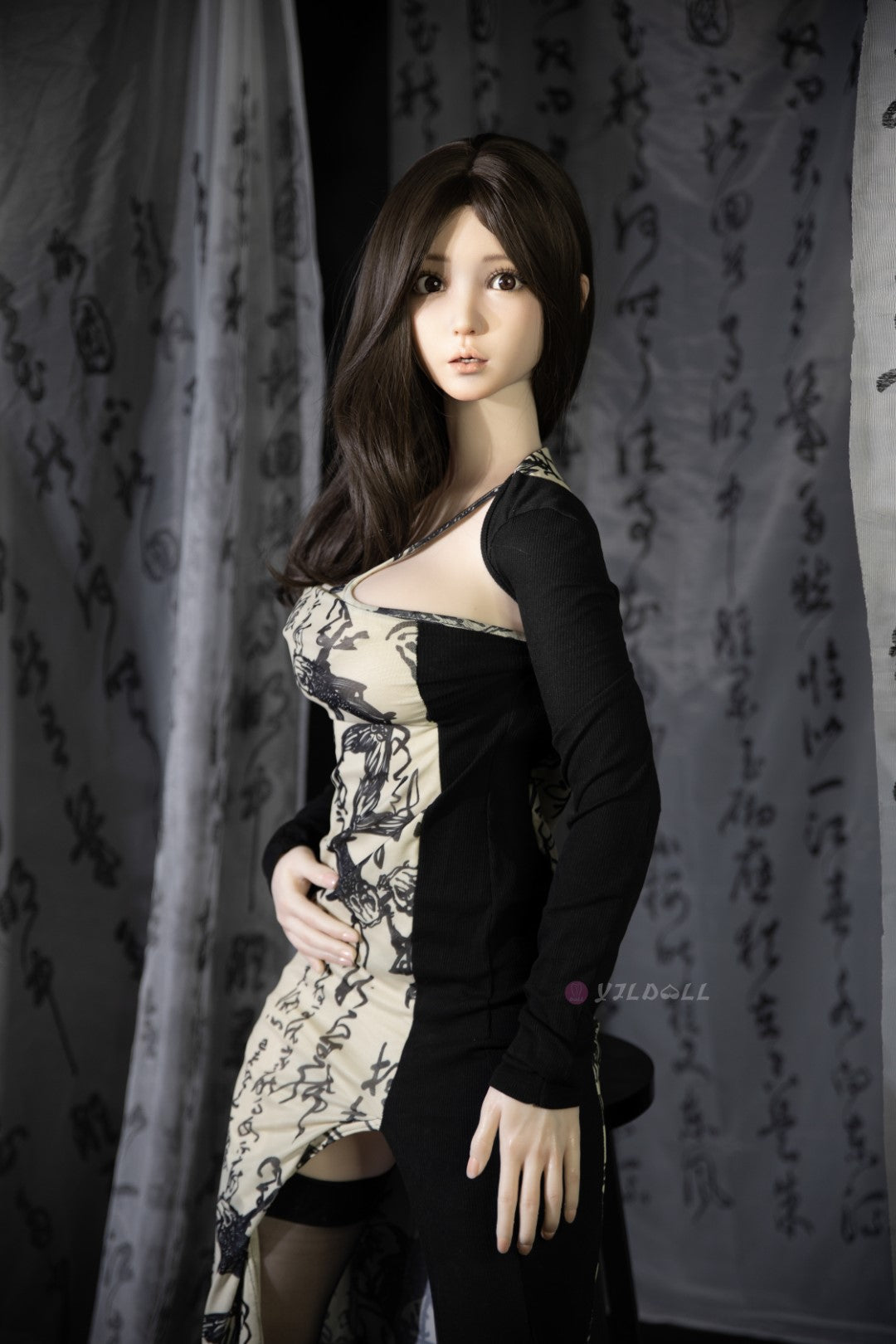 Sju seksa lelle (YJL Doll 156 cm F-Cus #A17 silikona)