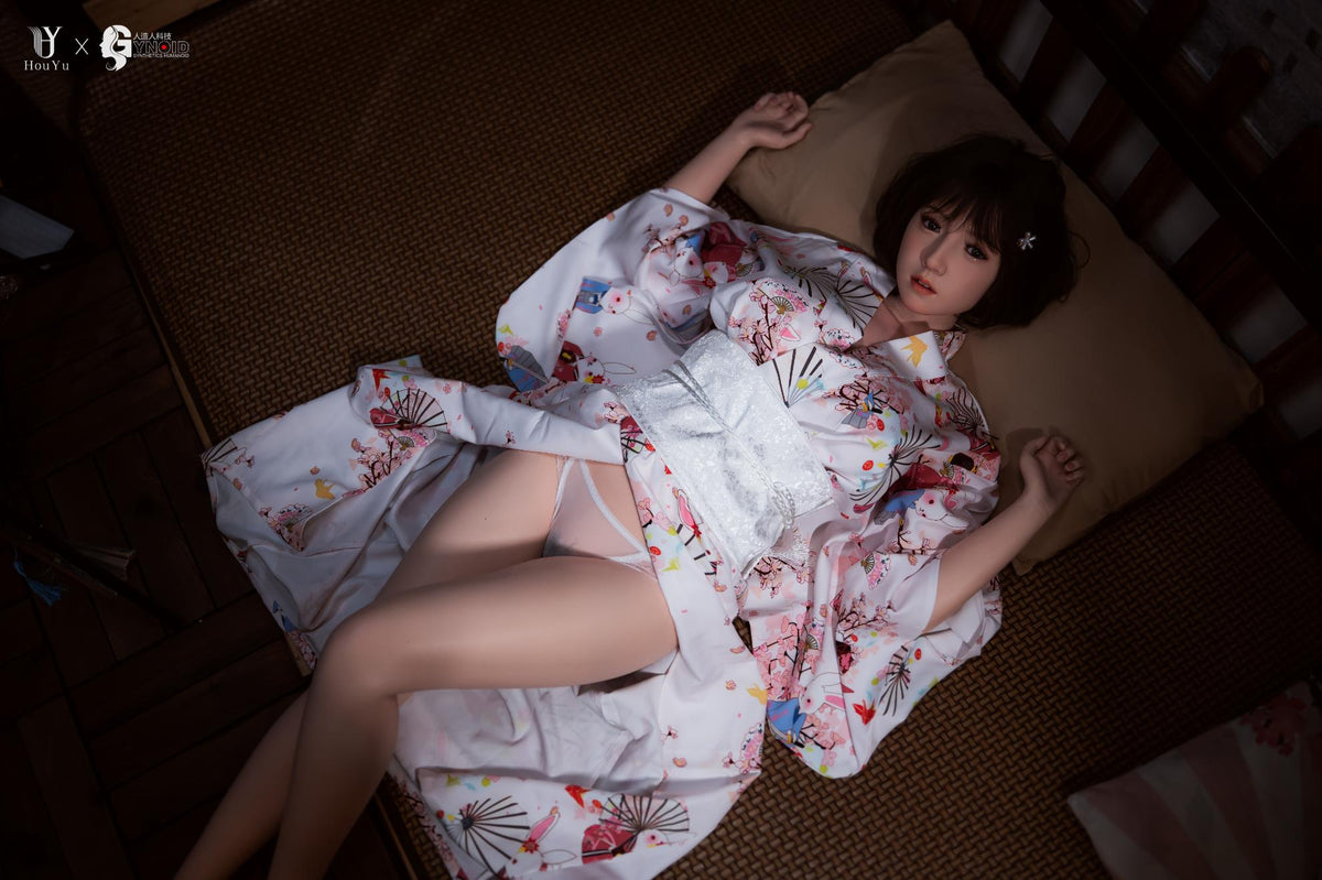 Seksa lelle Elle (HouYu Doll 150cm F-Cup silikona)