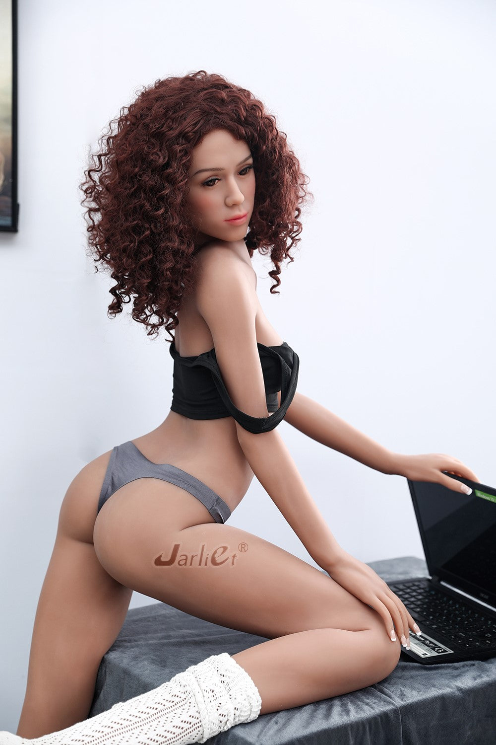 Megija seksa lelle (Jarliet 168 cm A-kausa TPE)