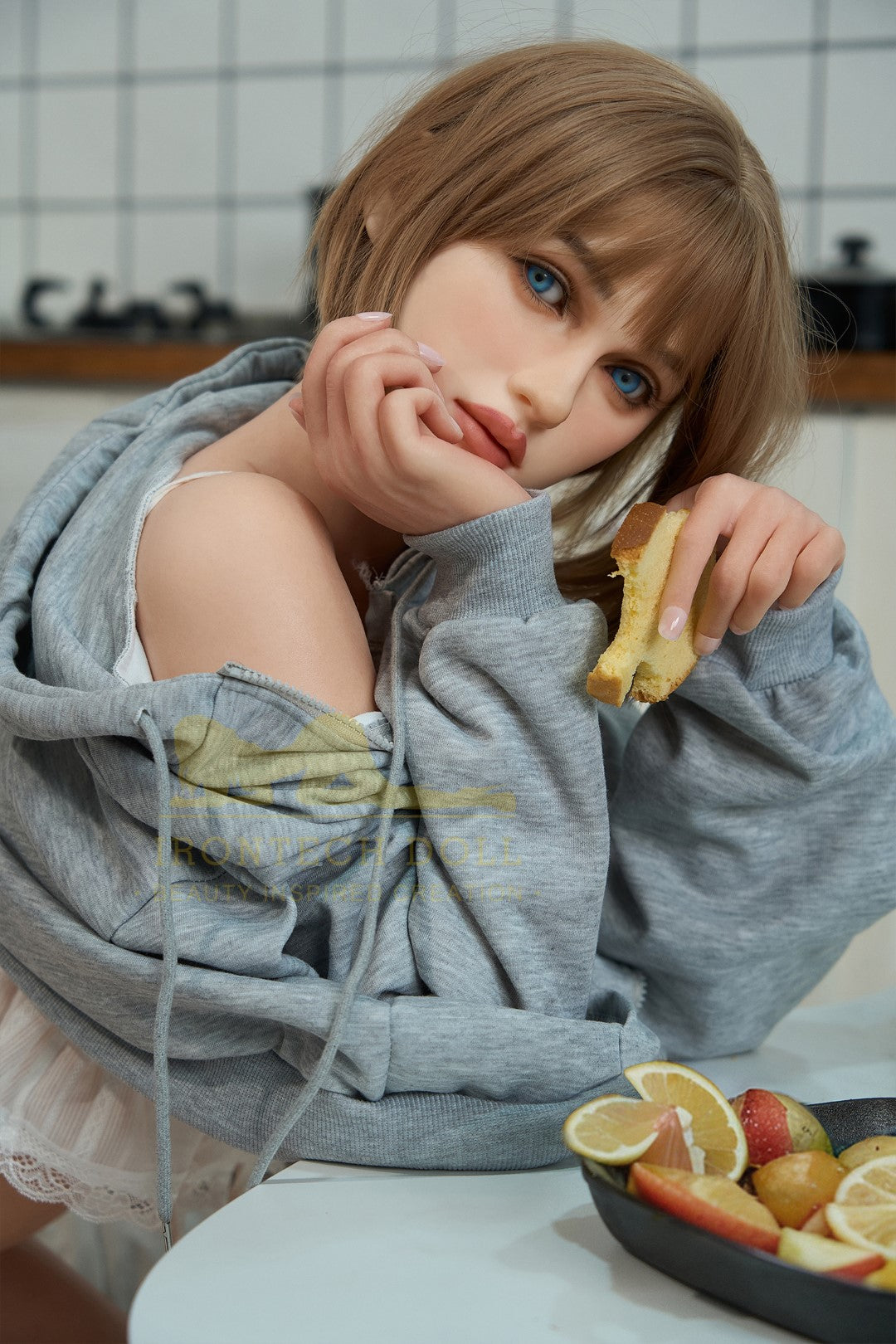Tina seksa lelle (Irontech Doll 166 cm C-Cup S45 silikona)