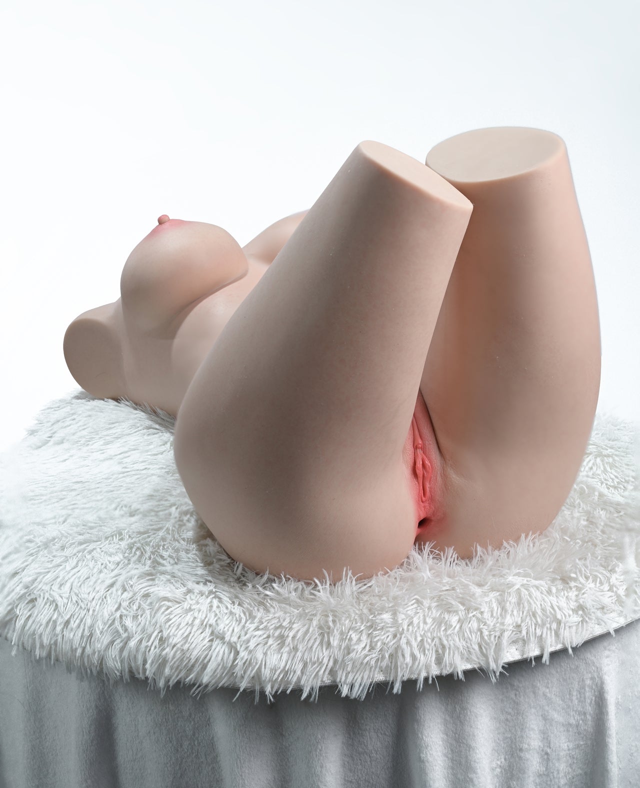 Zhang Yingxi rumpja seksa lelle (FUDoll 95 cm G-Cup silikona)