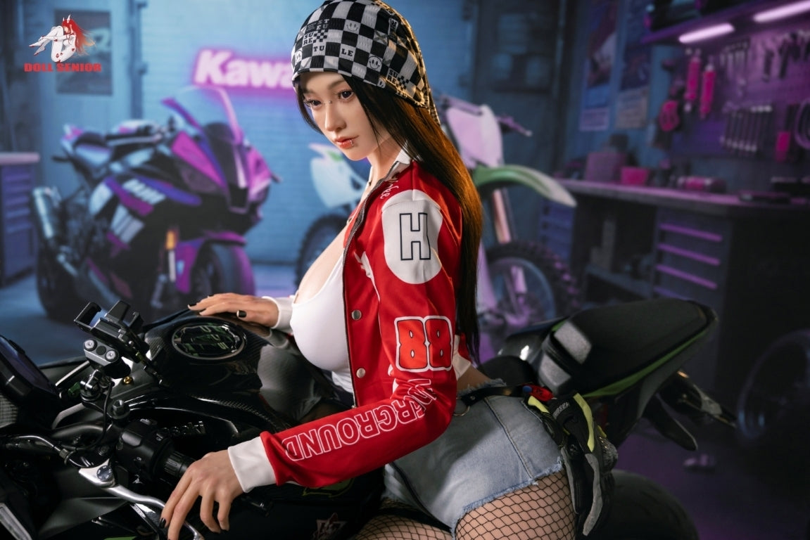 Vuksu seksa lelle (Doll Senior 170 cm G-kauss Nr. 24 RST silikons)