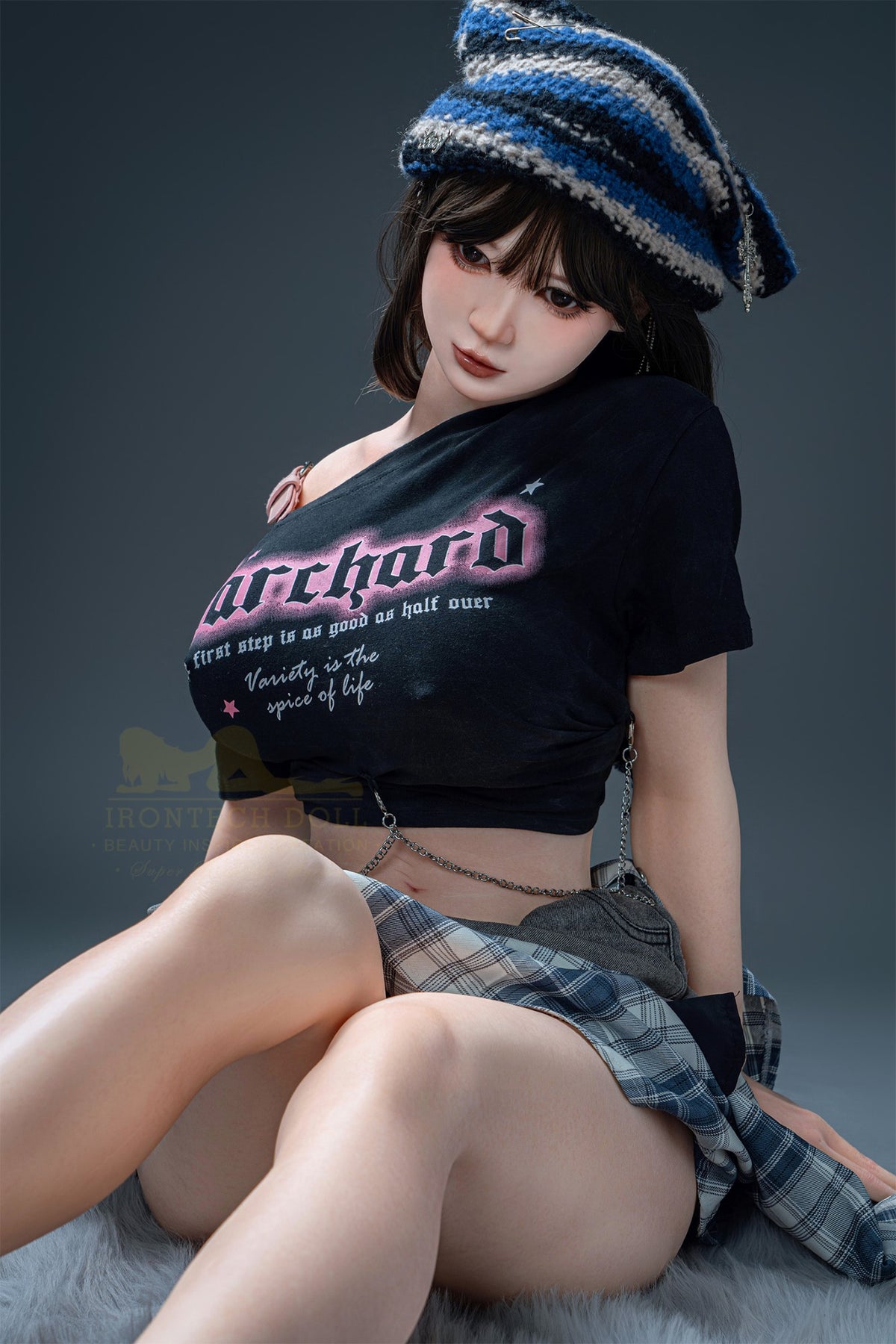Nia seksa lelle (Irontech Doll 158cm E-kauss T3-2 RST silikons)
