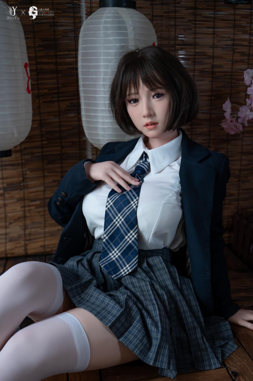 Seksa lelle Elle (HouYu Doll 150cm F-Cup silikona)