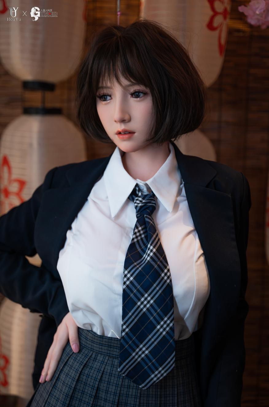 Seksa lelle Elle (HouYu Doll 150cm F-Cup silikona)