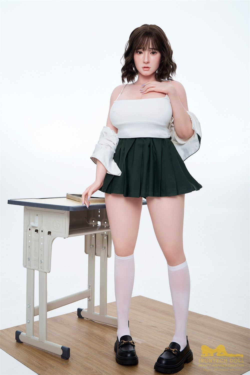 Betija Šemāla seksa lelle (Irontech Doll 162 cm J-Kupa S7 silikons)