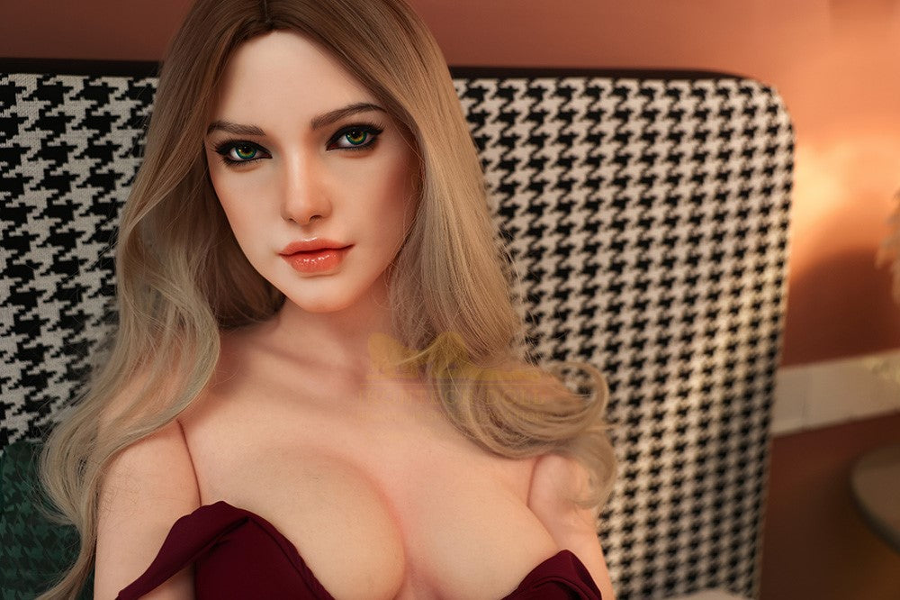 Dakota seksa lelle (Irontech Doll 163 cm B-Cup S46 silikona)