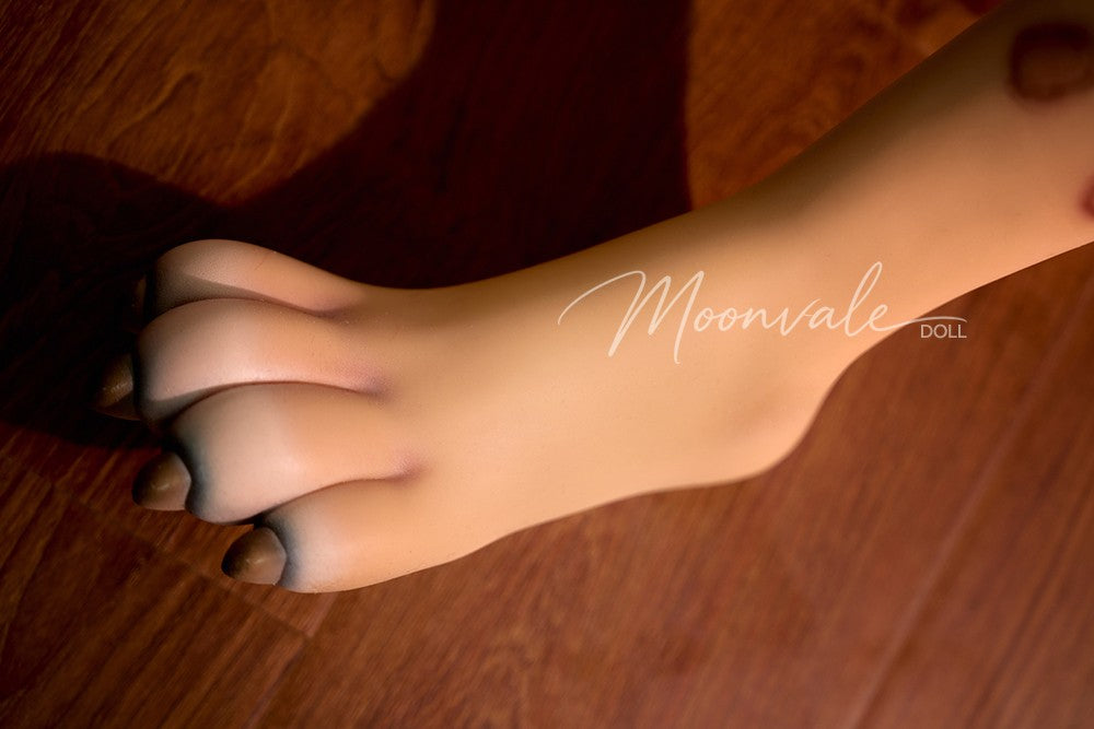 Lyora Sex Doll (Moonvale Doll 155cm B-cup silikona)