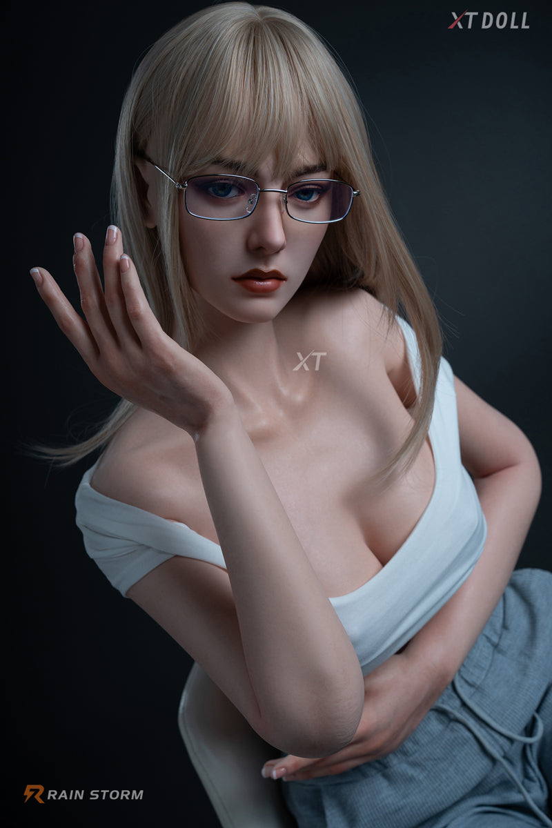 Seksa lelle Irina (XT Doll 163 cm F-Cus #XT-18 silikons)