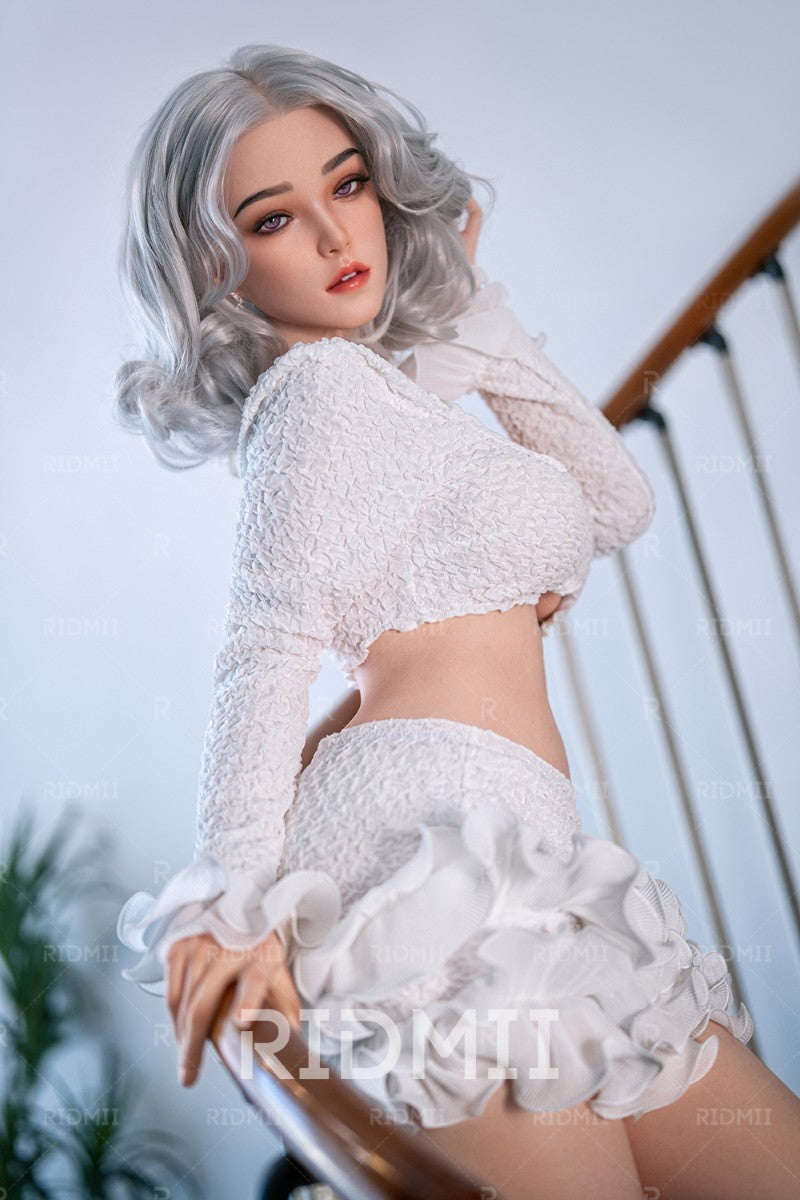Arina seksa lelle (Ridmii Doll 164 cm C-kausa silikons)