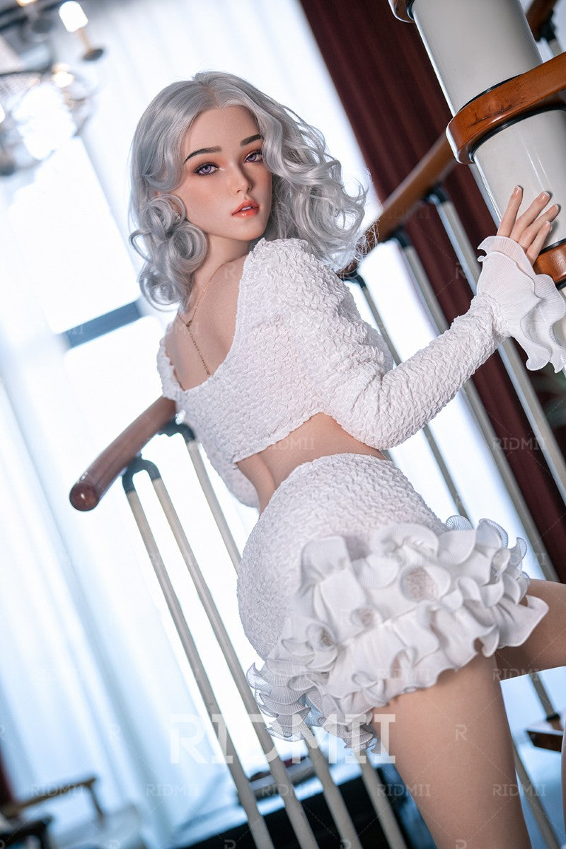 Arina seksa lelle (Ridmii Doll 164 cm C-kausa silikons)