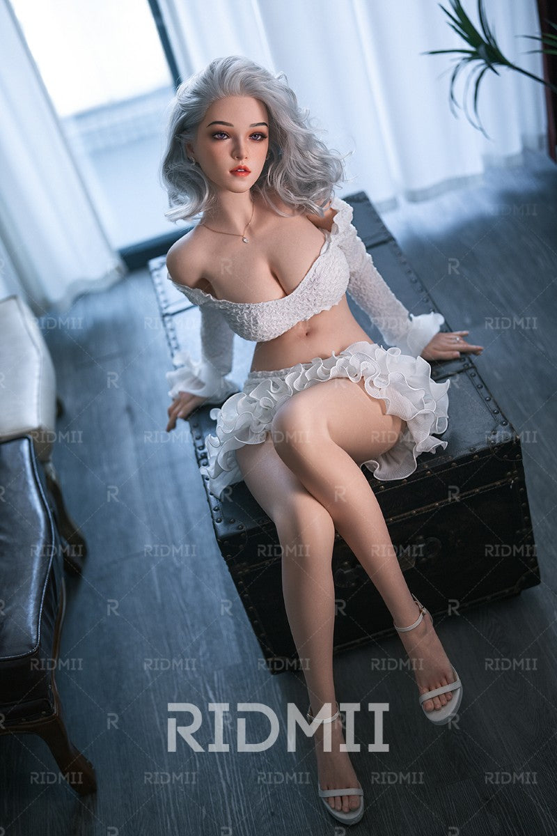 Arina seksa lelle (Ridmii Doll 164 cm C-kausa silikons)