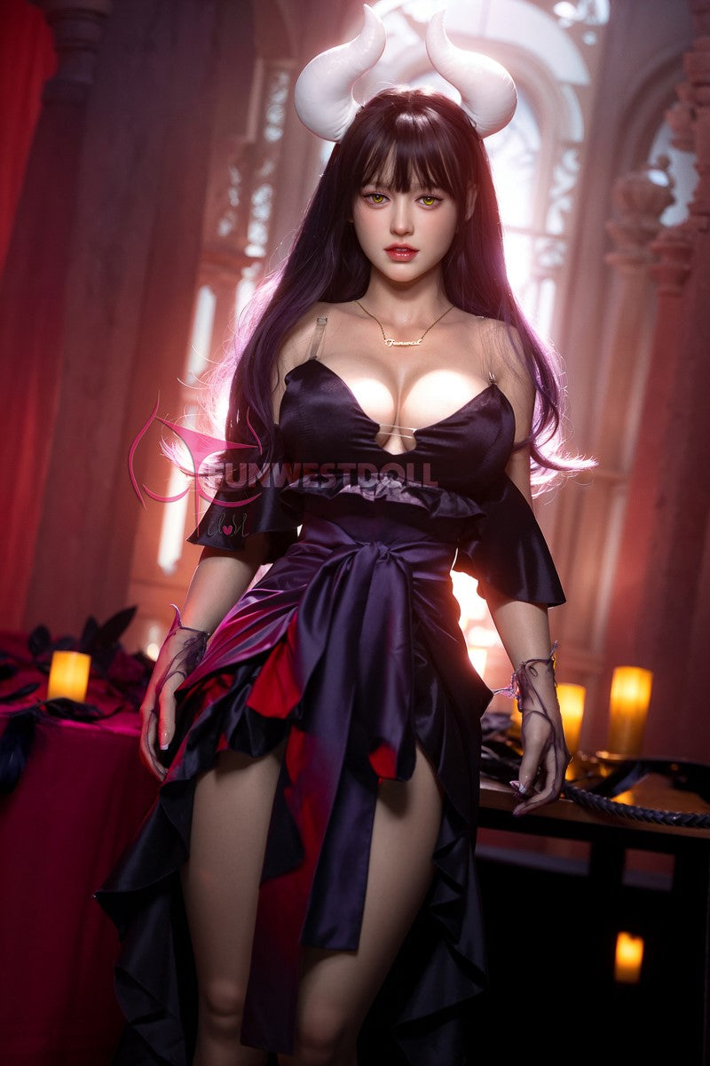 Hloja seksa lelle (FunWest Doll 160cm E-kauss #035S silikons)