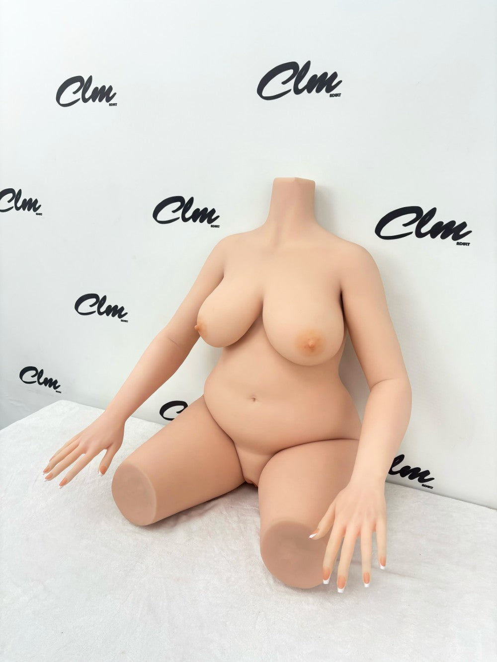 Viļņaina rumpja seksa lelle (Climax Lelle Classic 88 cm F-kauss TPE)