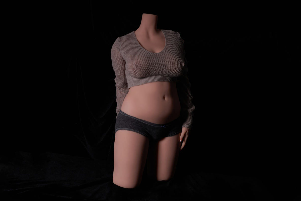 Viļņaina rumpja seksa lelle (Climax Lelle Classic 88 cm F-kauss TPE)