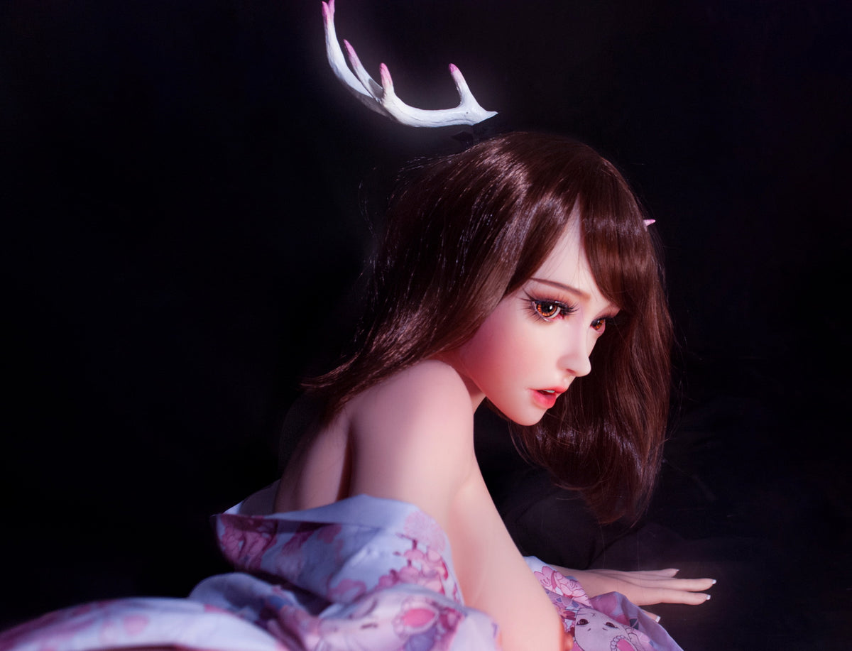 Akimoto Mizuki seksa lelle (Elsa Babe 150 cm HB021 silikons)