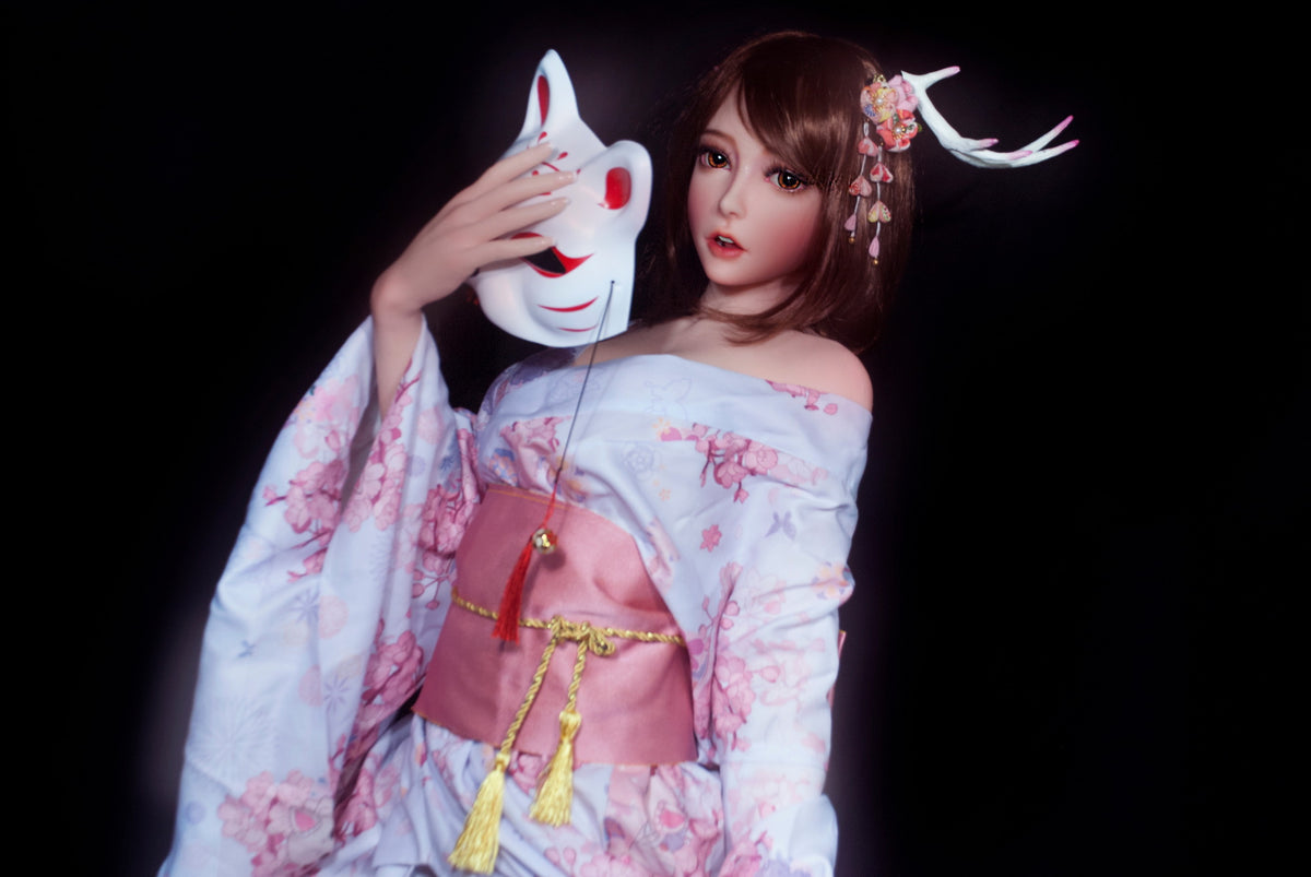 Akimoto Mizuki seksa lelle (Elsa Babe 150 cm HB021 silikons)