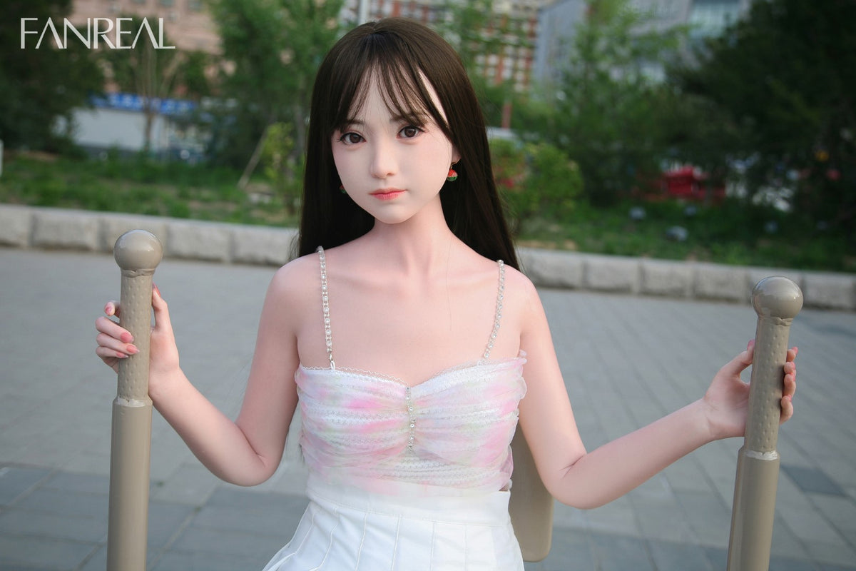 Mo Sex Doll (FanReal Doll 153 cm B-kauss silikons)