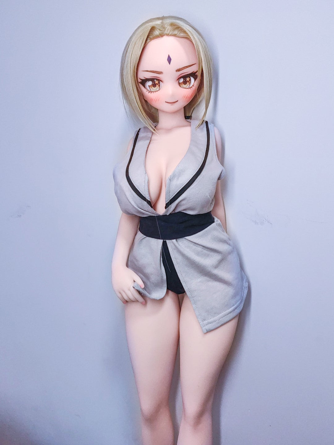 Seksa lelle Reina (Climax Lelle Mini 85 cm G-cup silikona)