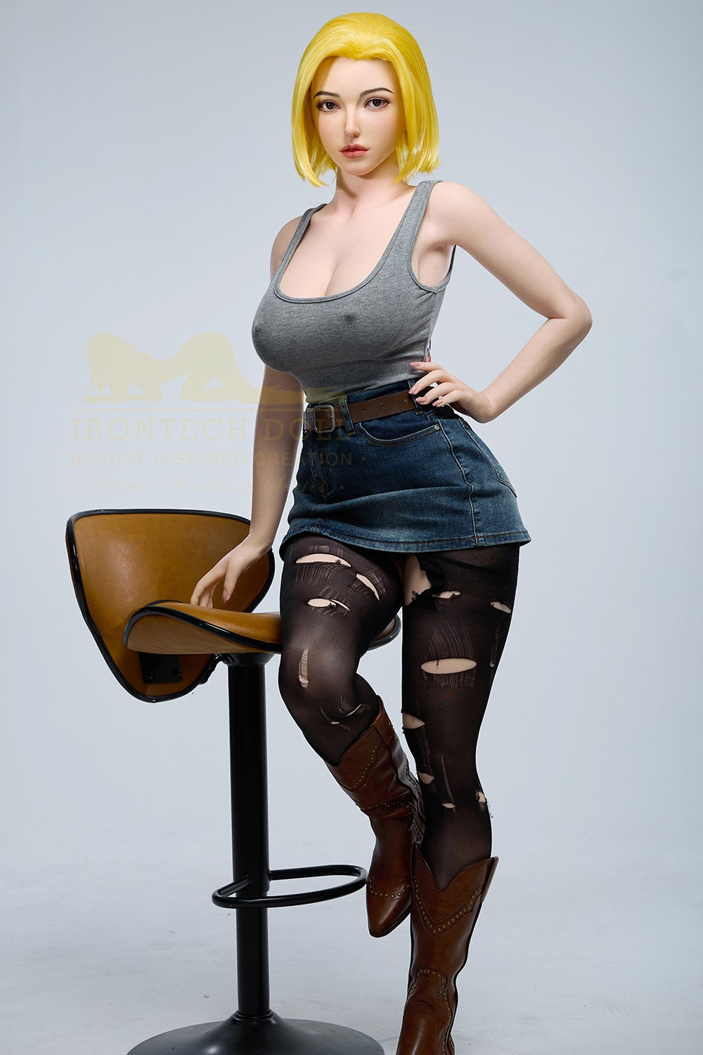 Joline Android 18 seksa lelle (Irontech Doll 159 cm G-Cup S41 silikons)