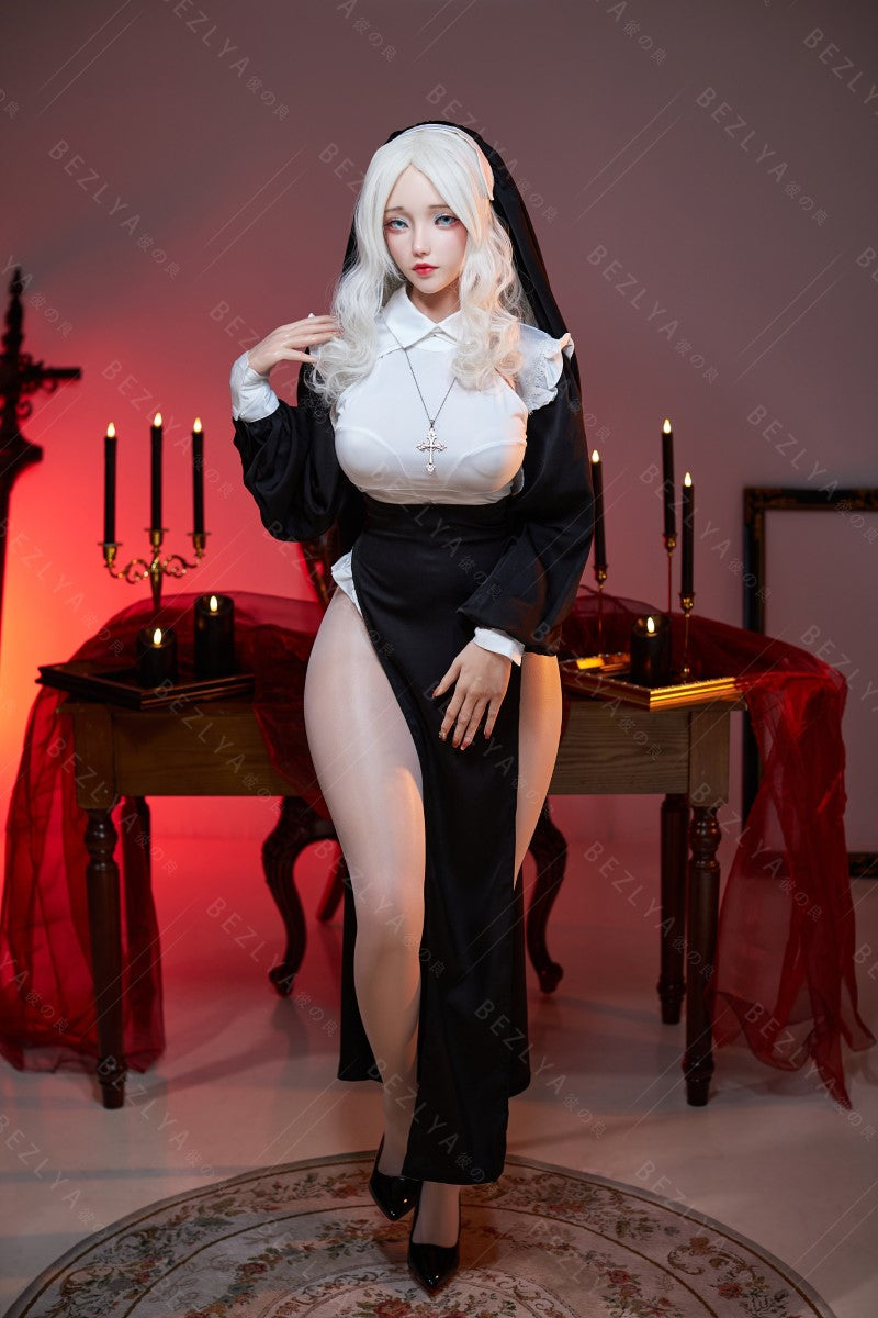 Seksa lelle Cyrtenthera (Bezlya Doll 155 cm E-kauss 2.2CF silikons)