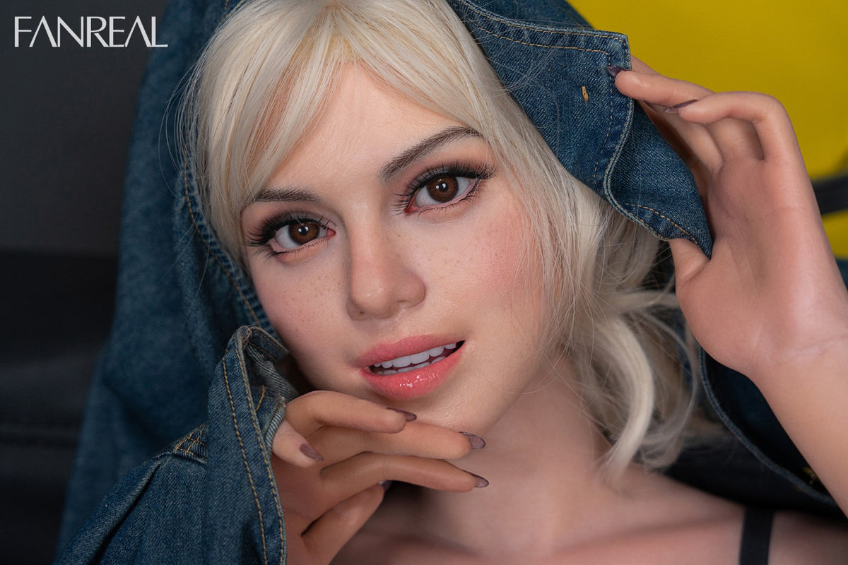 Marija seksa lelle (FanReal Doll 155 cm F-kauss silikons)