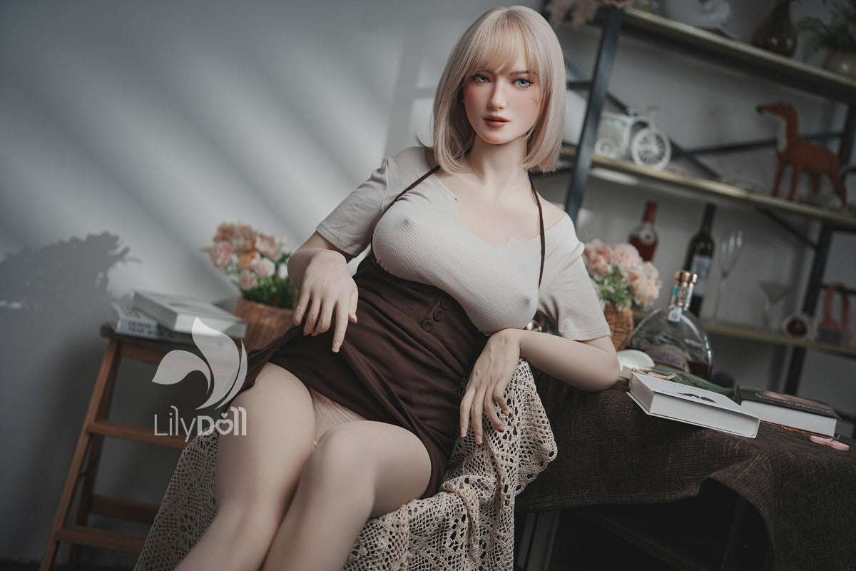 Selēna-B seksa lelle (LilyDoll 168 cm F kauss #LH033A-B Silikons+TPE)