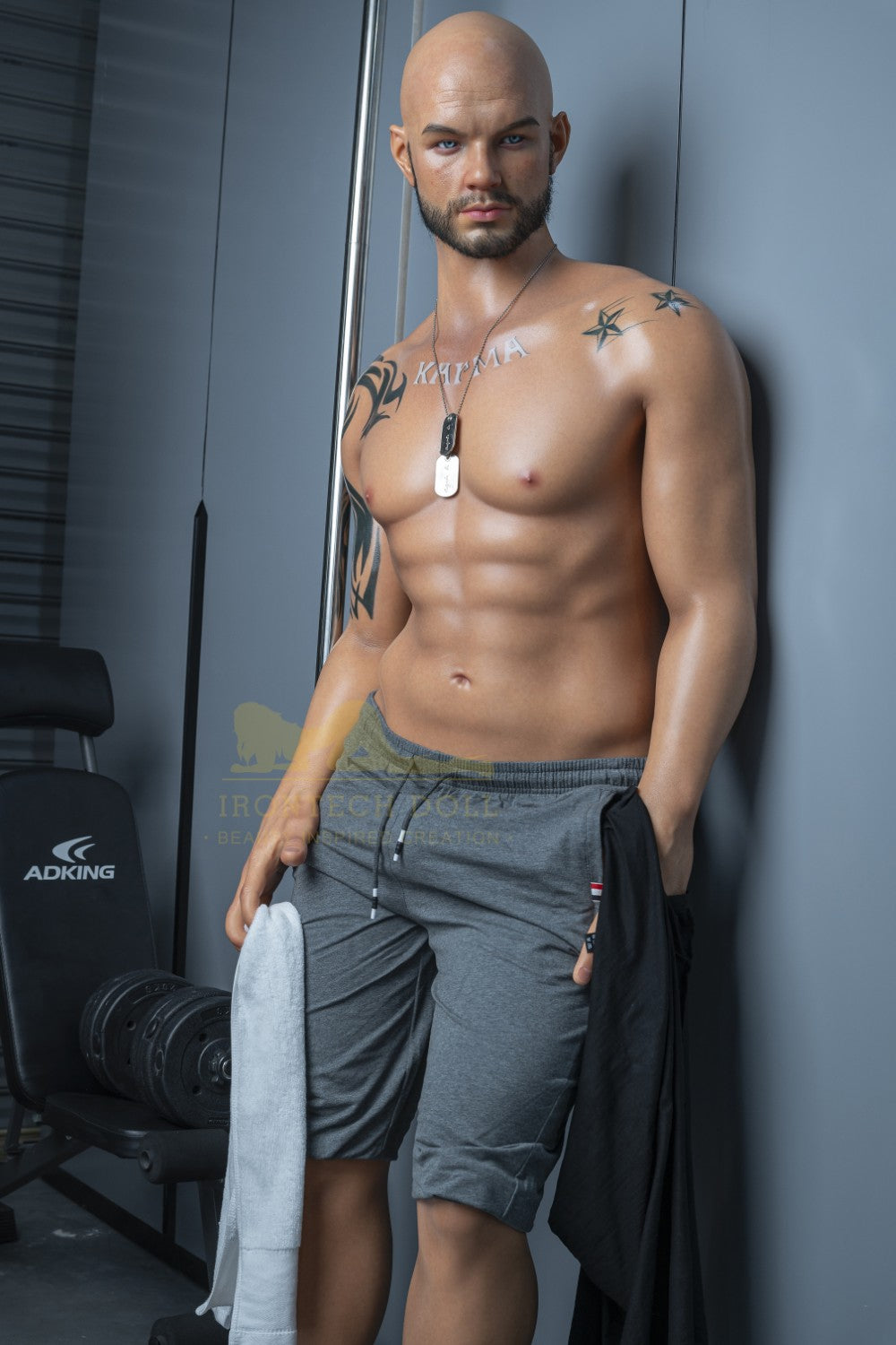 Klifa Džensena pornozvaigzne seksa lelle (Irontech Doll 190cm Silikona)
