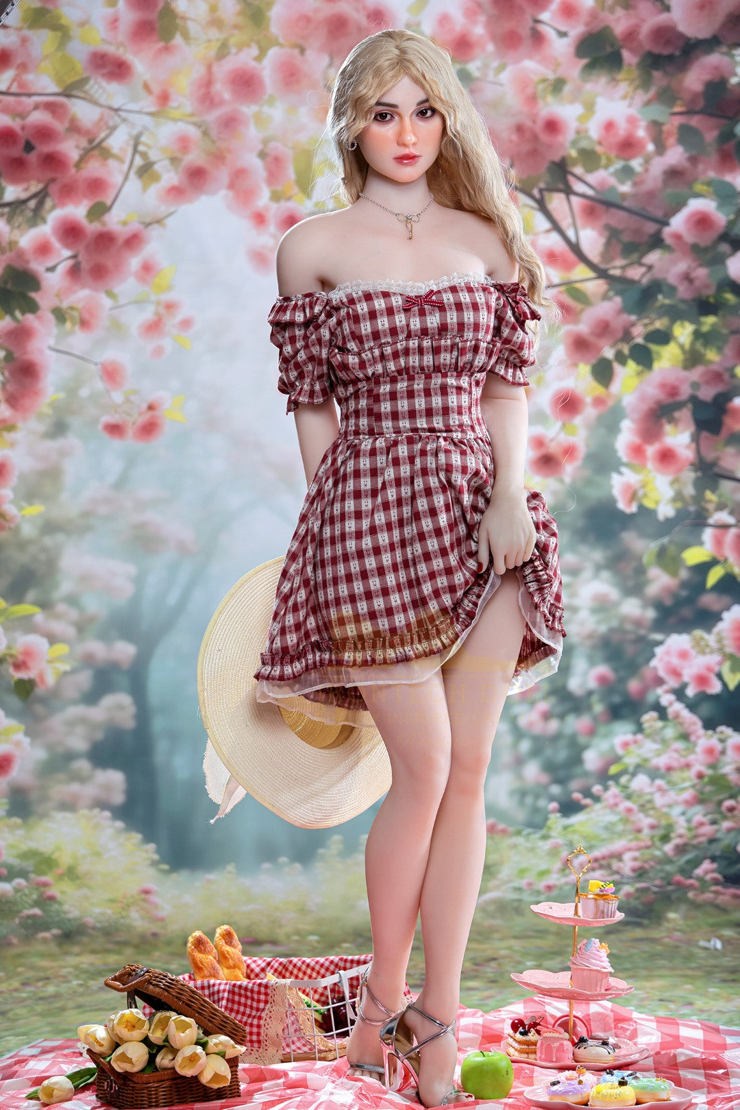 Tina seksa lelle (Irontech Doll 162 cm A-Cup S45 TPE+Silikona)