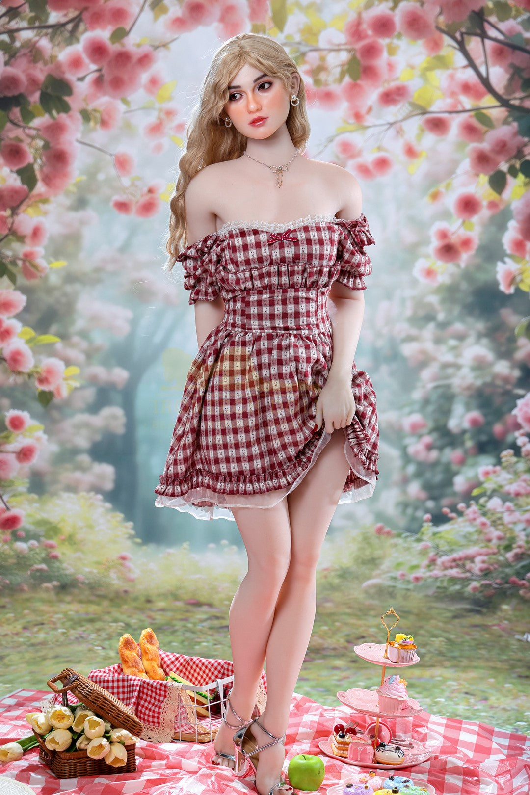 Tina seksa lelle (Irontech Doll 162 cm A-Cup S45 TPE+Silikona)