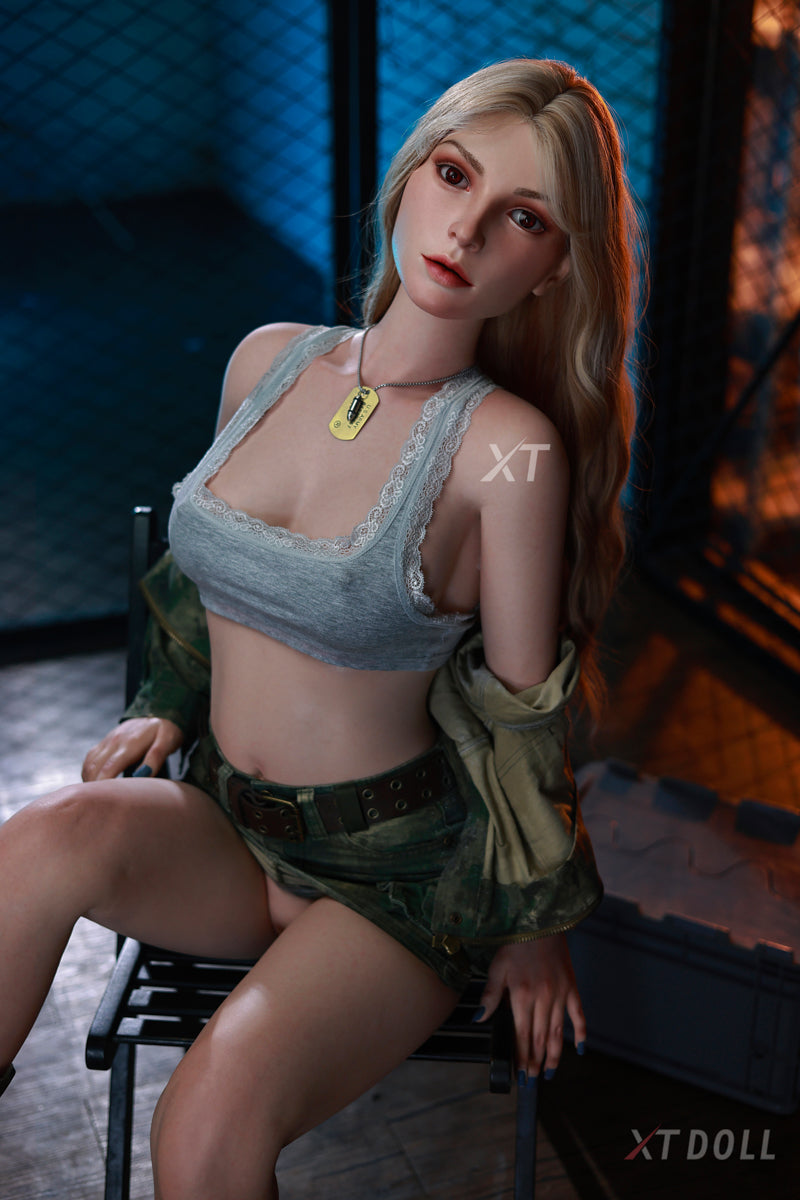 Melānijas seksa lelle (XT Doll 164 cm C-Cup #XT-15-B silikons)