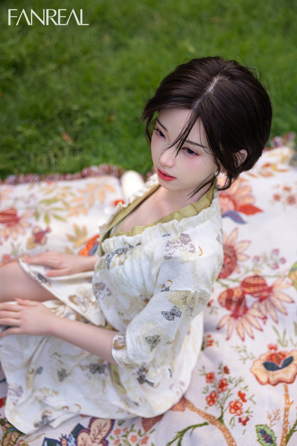 Mollijas seksa lelle (FanReal Doll 153 cm B-kauss silikons)